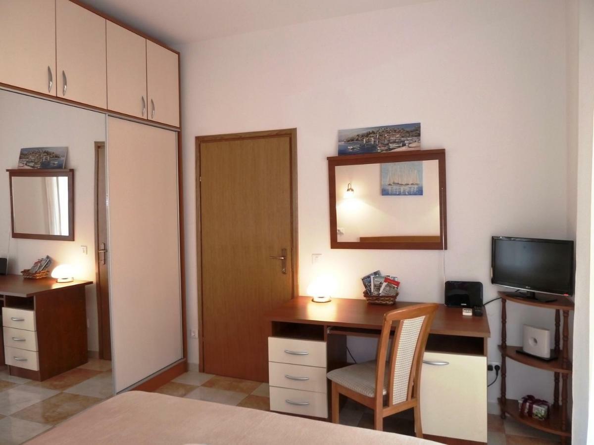 Nice Apartment & Room In Cavtat Εξωτερικό φωτογραφία